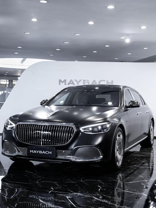 重庆21岚图汽车的售后服务让用户无忧出行，迈巴赫未来的豪华车趋势